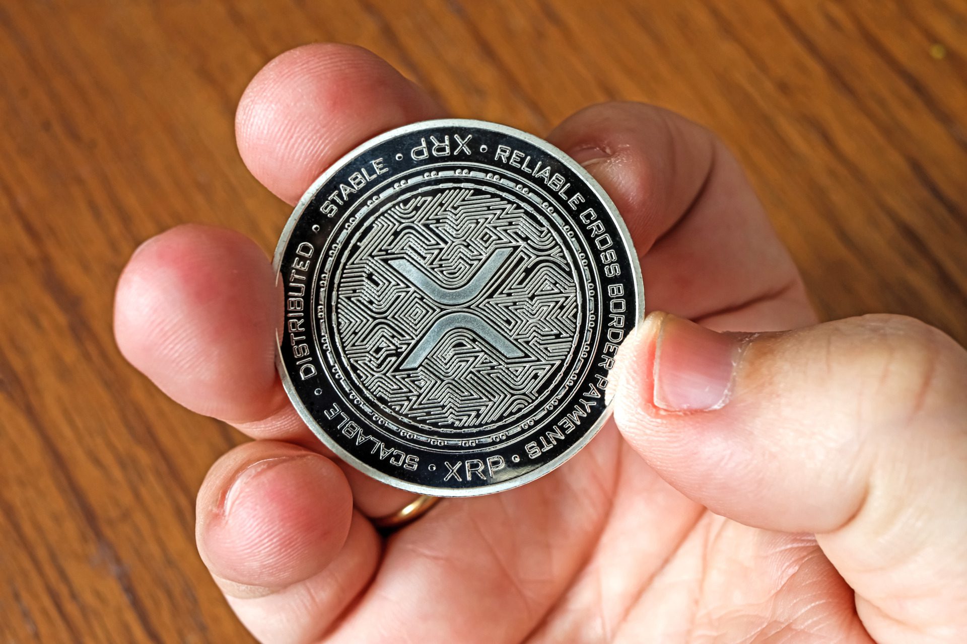 [Regulations & Global Tec]